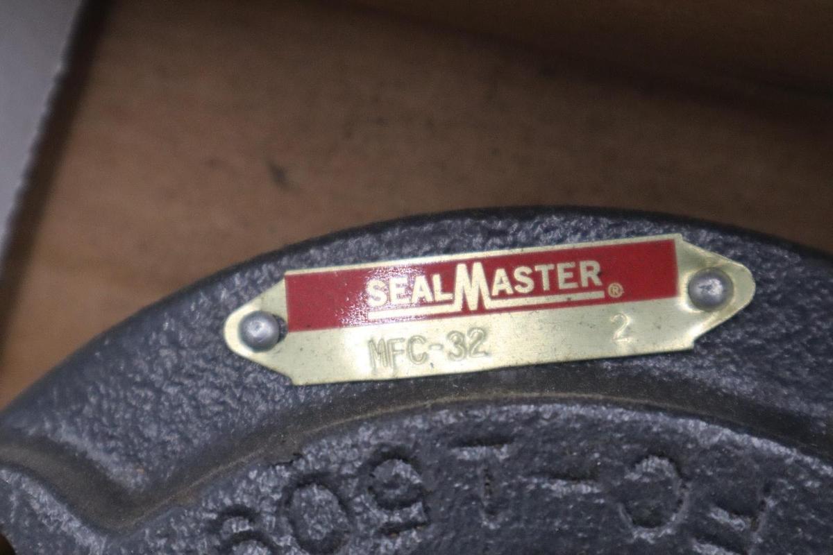 REGAL REXNORD MFC-32 / MFC32 (NEW IN BOX) SEALMASTER BEARING STOCK CC78