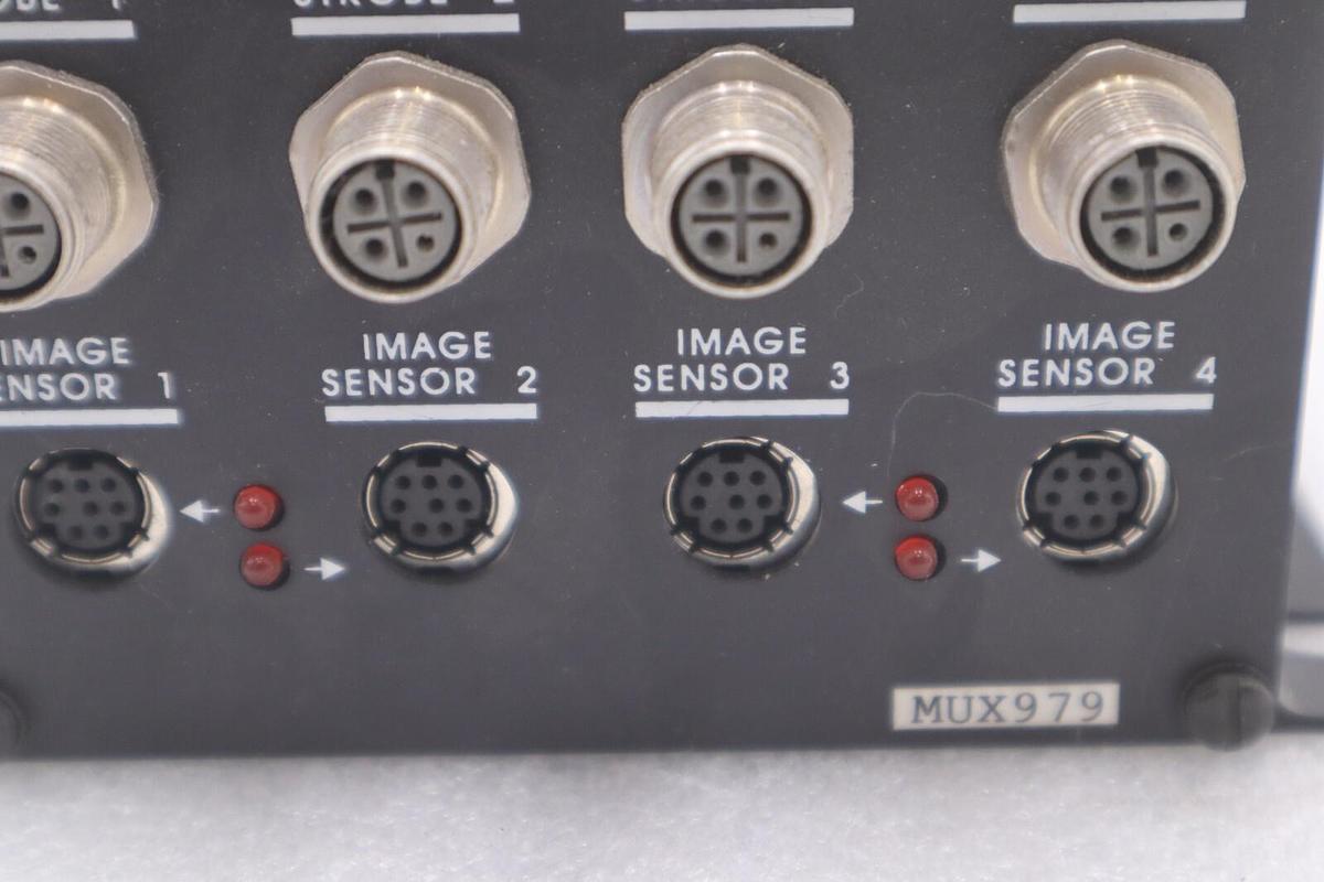 Used DVT SmartImage Sensor Multiplexer NEW UNIT STOCK K-3200