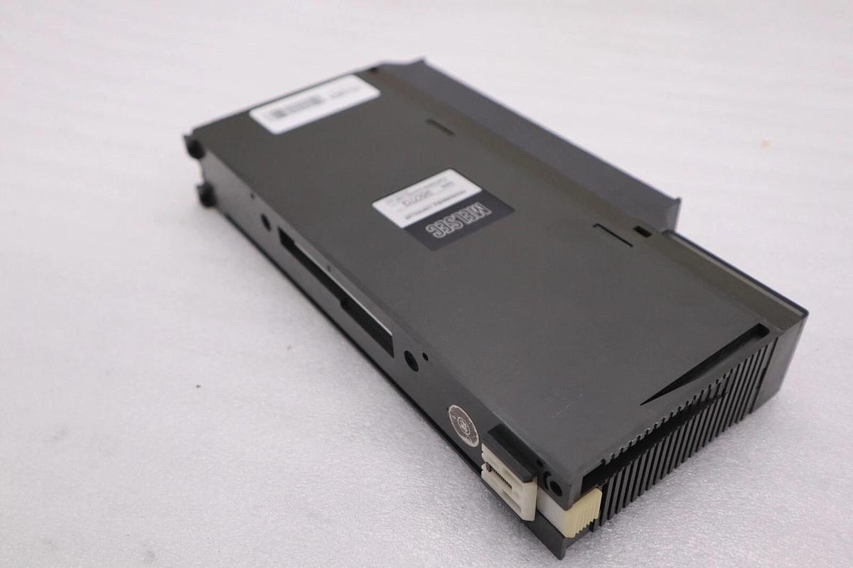 Used Mitsubishi MELSEC AY23/ BD625A946G54 Output Module STOCK 5296