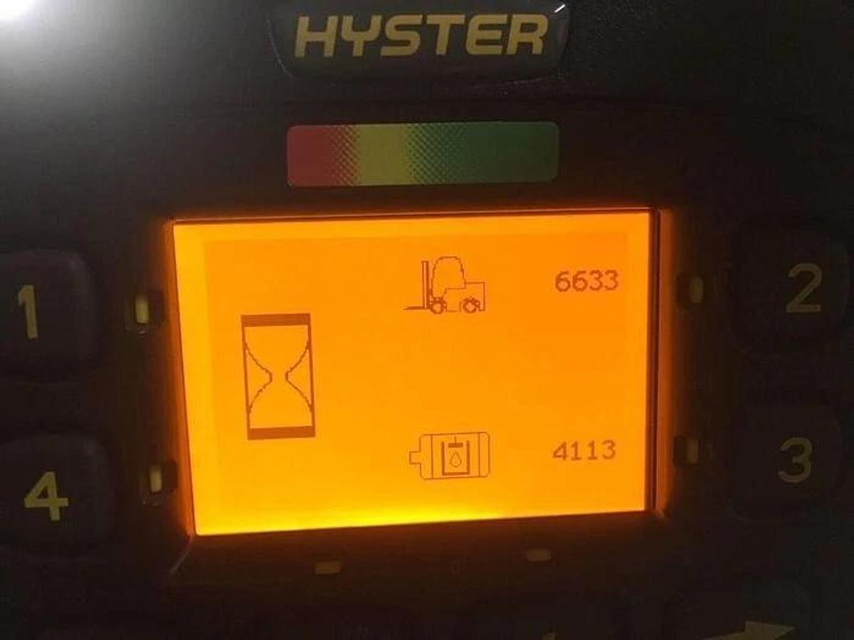 Used 2017 HYSTER E60XN-33 6000 POUND ELECTRIC FORKLIFT WITH 64" ROLL CLAMP 6600 HOURS