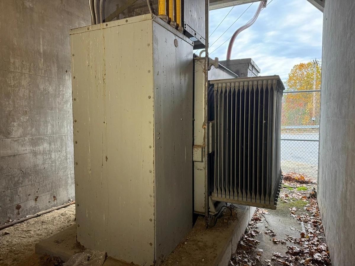 Used Cutler Hammer Substation Transformer 3750 Kva Primary 13600 Sec 4160Y/2400 Volt