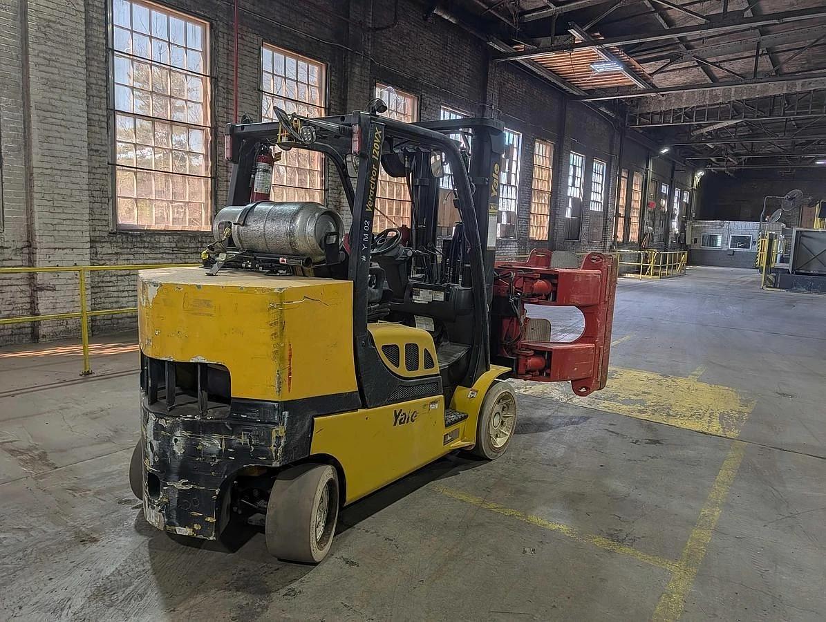 Used 12,000 POUND YALE GC120VXPRS FORKLIFT WITH 72" SPLIT FRAME BOLZONI CLAMP 2 STAGE