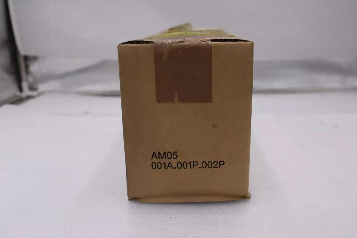 Used FANUC SERVO MOTOR A06B-0215-B605#S000 NEW IN BOX STOCK 605D