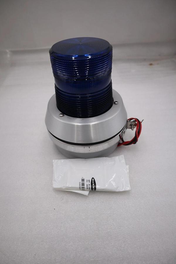 EDWARDS 51XBRFB24D 24 VDC LED BLUE FLASHING LIGHT 65 FLASHES PER MIN STK H236