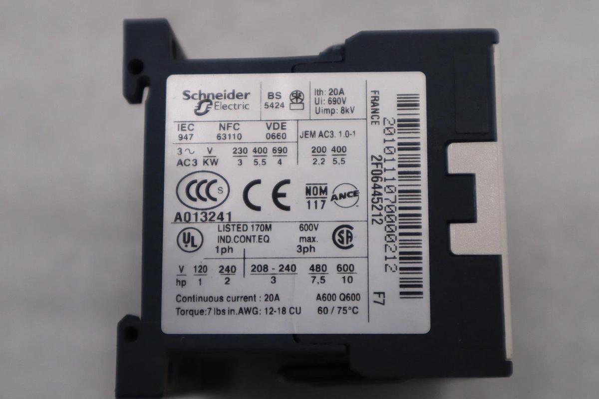 LC2K1201F7 NEW Schneider Reversing contactor STK GF194A