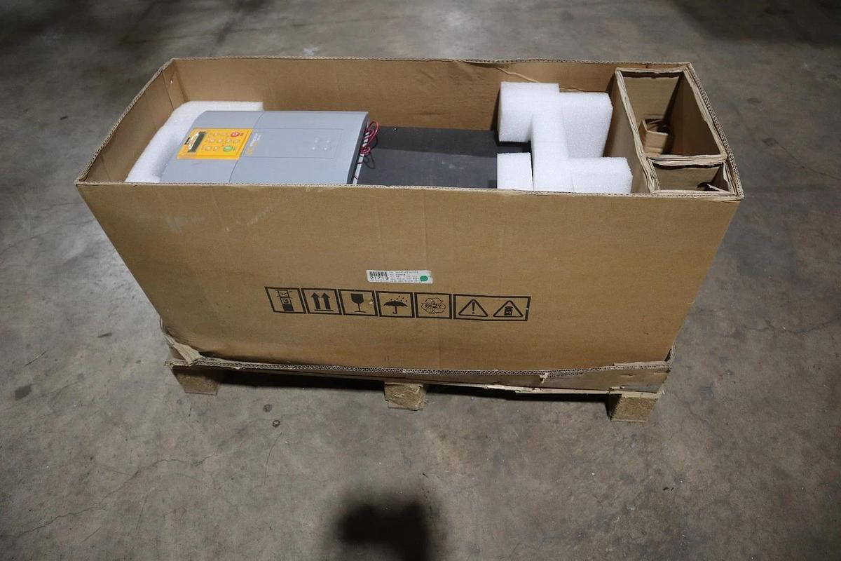 Used PARKER 591+0500/500 DRIVE NON-REGENERATIVE THREE-PHASE CHASSIS STOCK SGF84