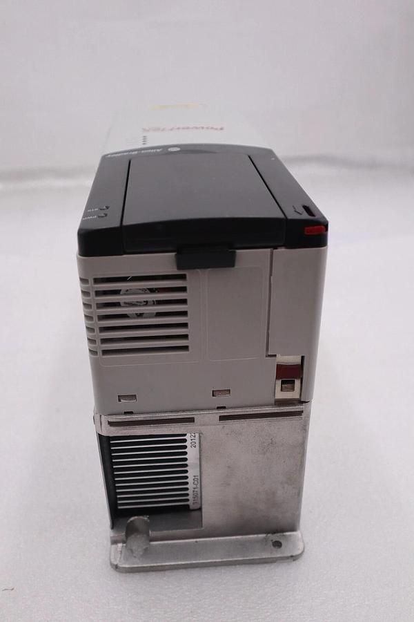 Used NEW ALLEN BRADLEY POWERFLEX 700 20BD5P0A0AYNAND0 480V 3 HP  #1858A