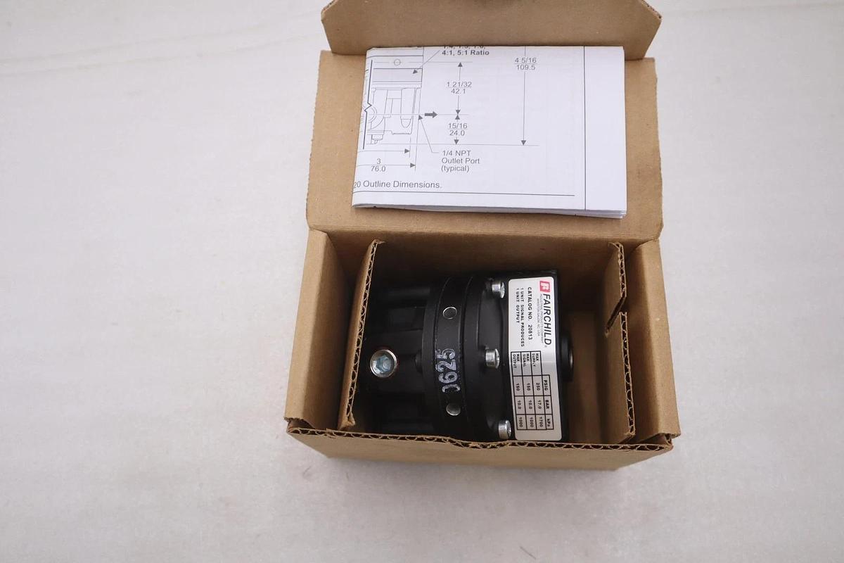 NEW OPEN BOX Fairchild 20813 CAPACITY VOLUME BOOSTER STK 4019B