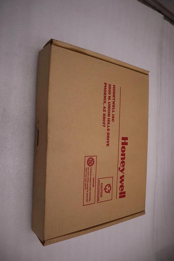 Used 4D7APXID-211 / 4D7APXID211 REV C HONEYWELL BOARD NEW IN BOX STOCK G625