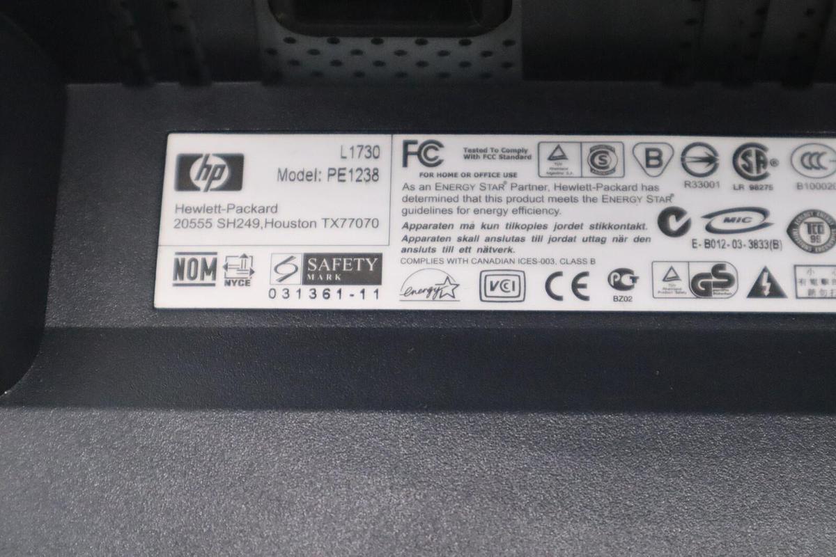 Used SURPLUS NEVER USED HP PE1238 L1730 17'' LCD Monitor STOCK H81
