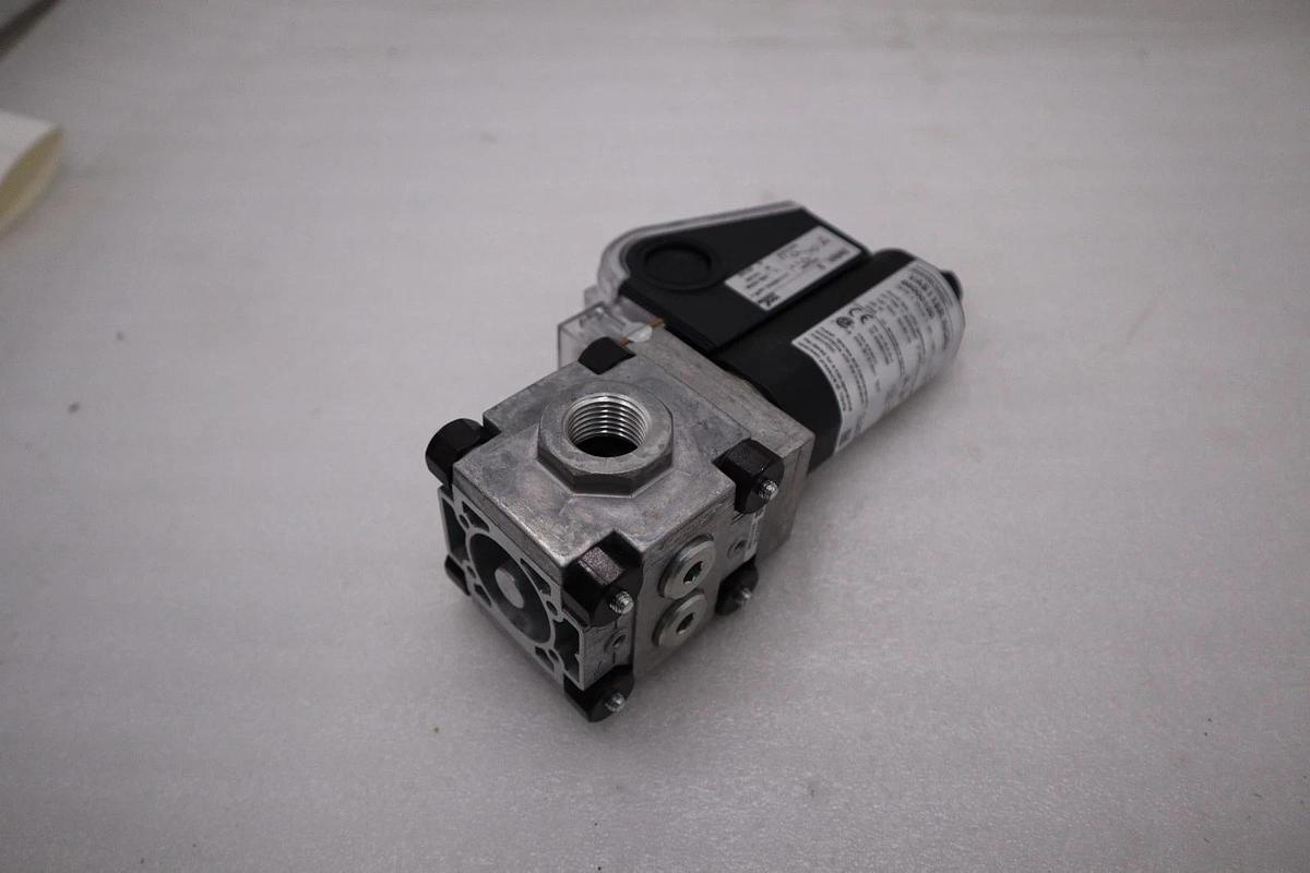 Kromschroder VAS115R/NQSR  GAS SOLENOID VALVE 88000100 STOCK H1499