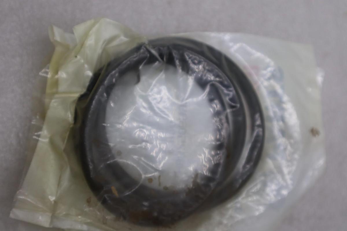 FISHER CONTROLS 1H862506992 O-RING STOCK #K-`1951A