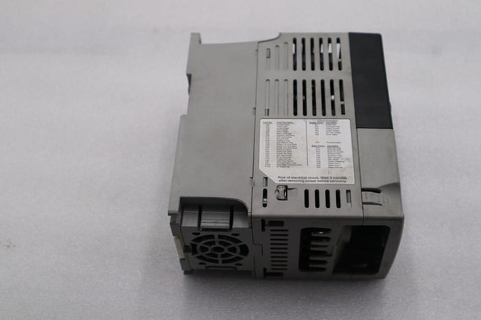 Used ALLEN BRADLEY 22A-B2P3N104 POWERFLEX 4 0.4kW/0.5HP SER A STOCK #1929
