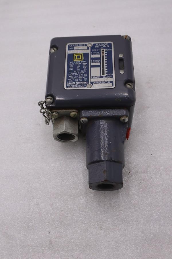 Used Square D 9012ADW1/ 9012 ADW-1 Piston Pressure Switch - STOCK GF715A