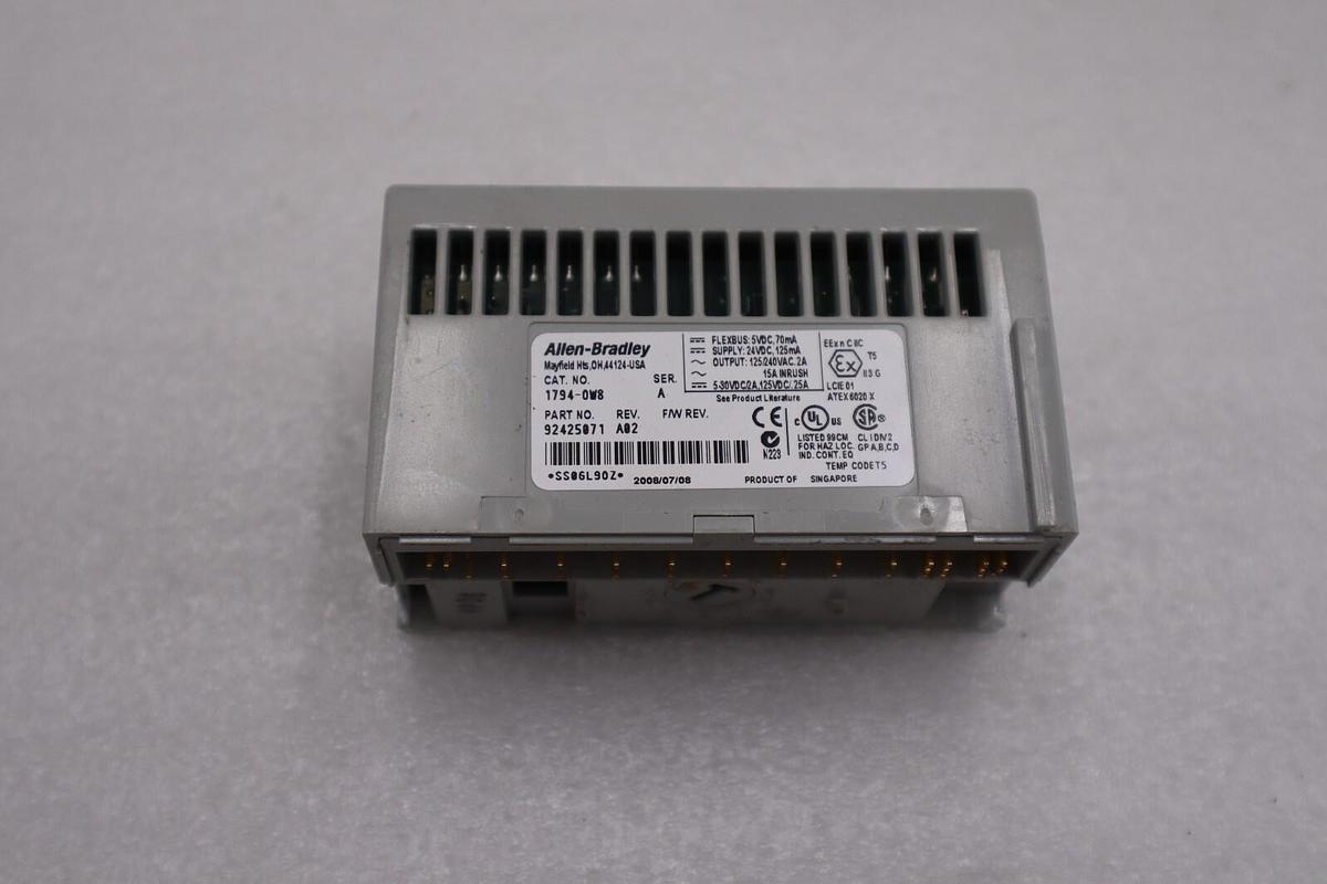 ALLEN BRADLEY 1794-0W8 SER A RELAY OUTPUT STOCK H128A