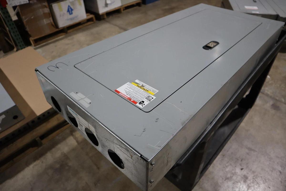 Used SIEMENS P1 250A 208Y/120V P1X42MC250CT MAIN BEAKER STOCK HS43