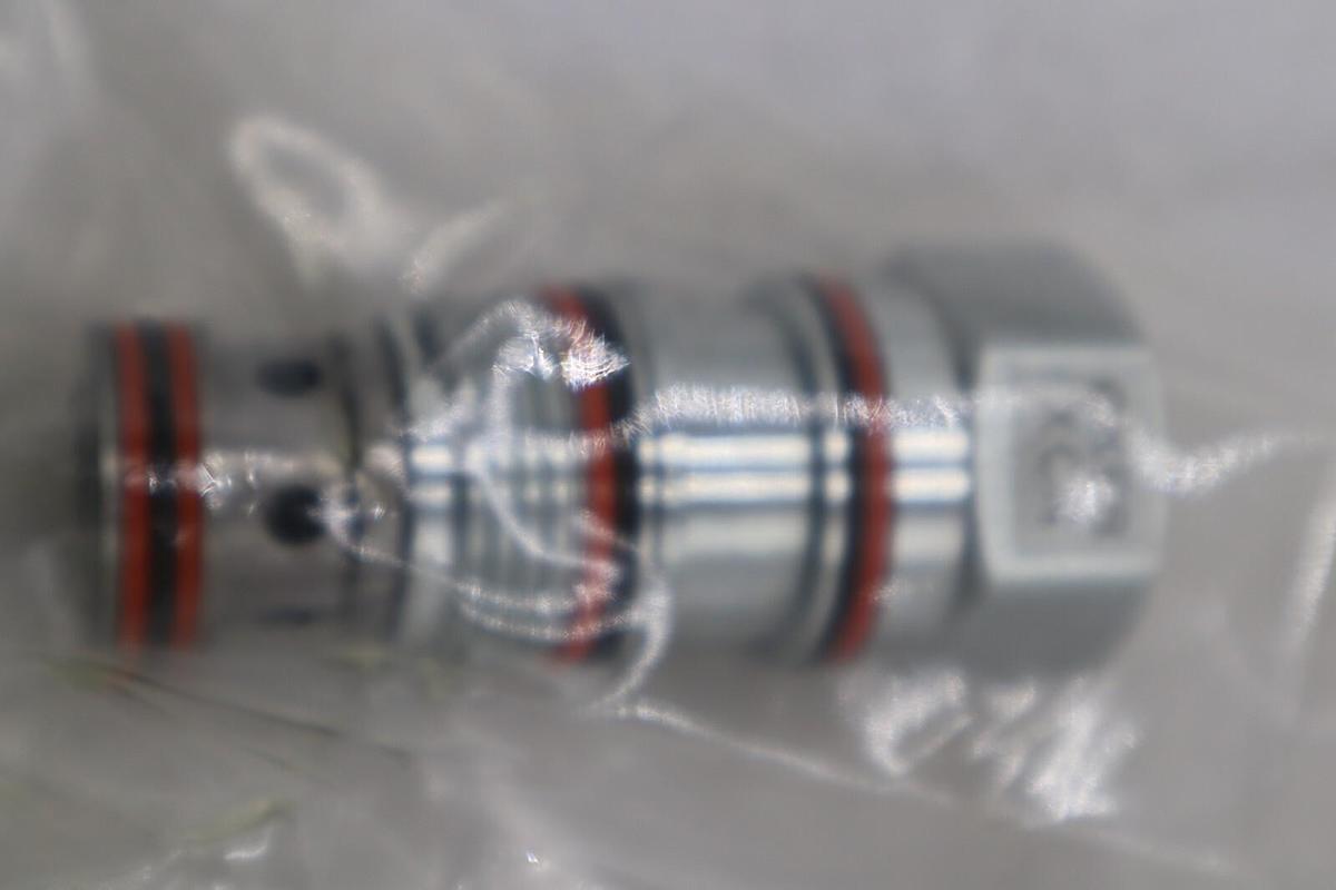 Used NEW OPEN BOX Sun Hydraulics CKEB-XCN Hydraulic Check Valve STOCK K-3381