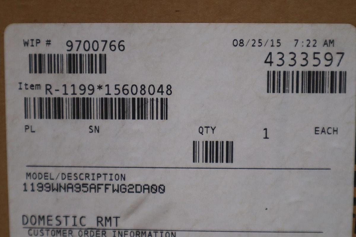 Used NEW ROSEMOUNT 3051S1TG3A2B11AE5M5Q4 TRANSMITTER 1199WNA95AFFWG2DA00 STOCK G130A