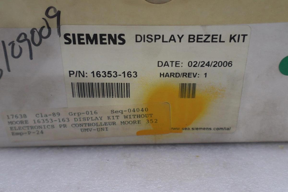 Used Siemens Moore Display Bezel Kit 16353-163 - NEW IN BOX - STOCK GF874