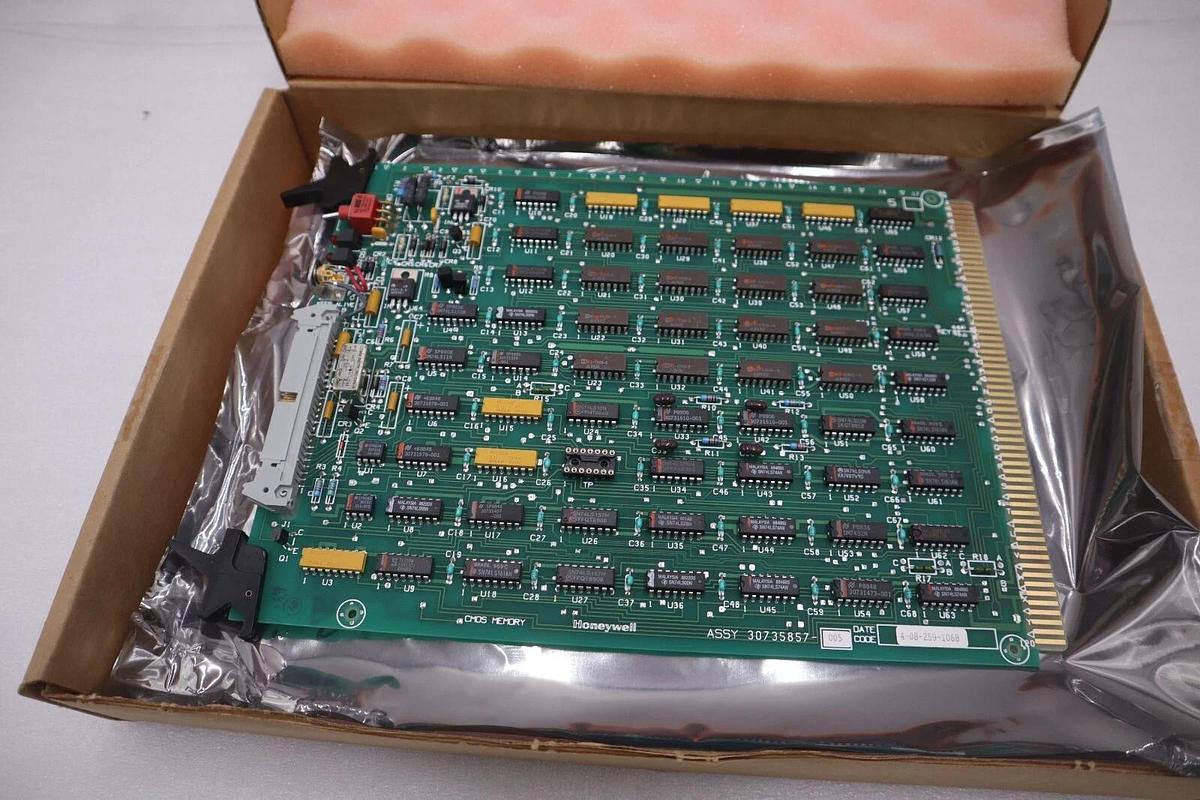 NEW IN BOX Honeywell 30735857-005 Memory Board STOCK G639