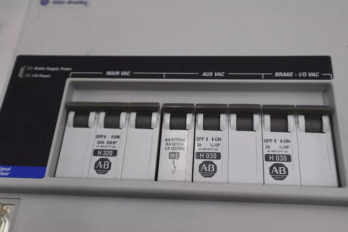 Used Allen Bradley 2094-BL02 Kinetix 6000 460V Line Interface Module SER A #5030