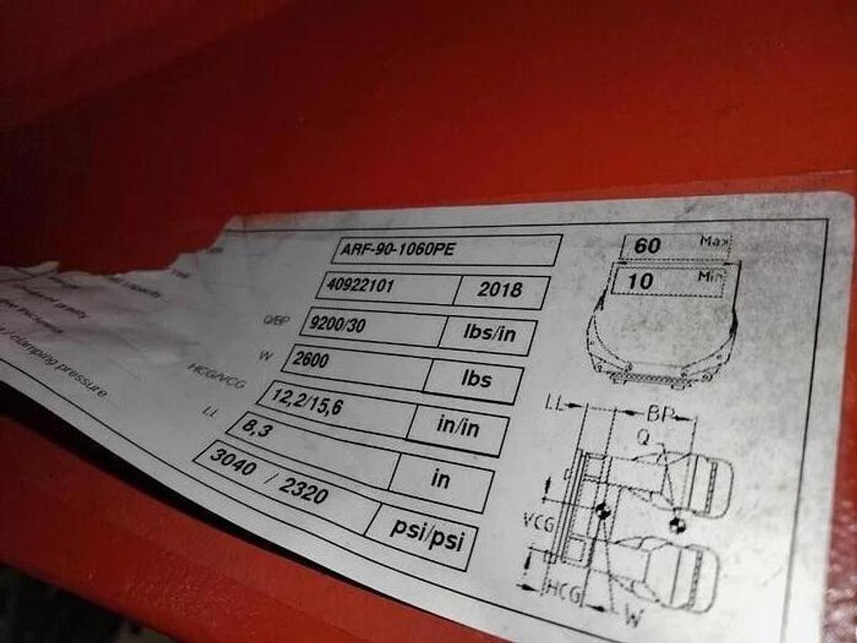 Used 12,000 POUND YALE GLC120VXPRS FORKLIFT TRUCK WITH 60" CASCADE ROLL CLAMP