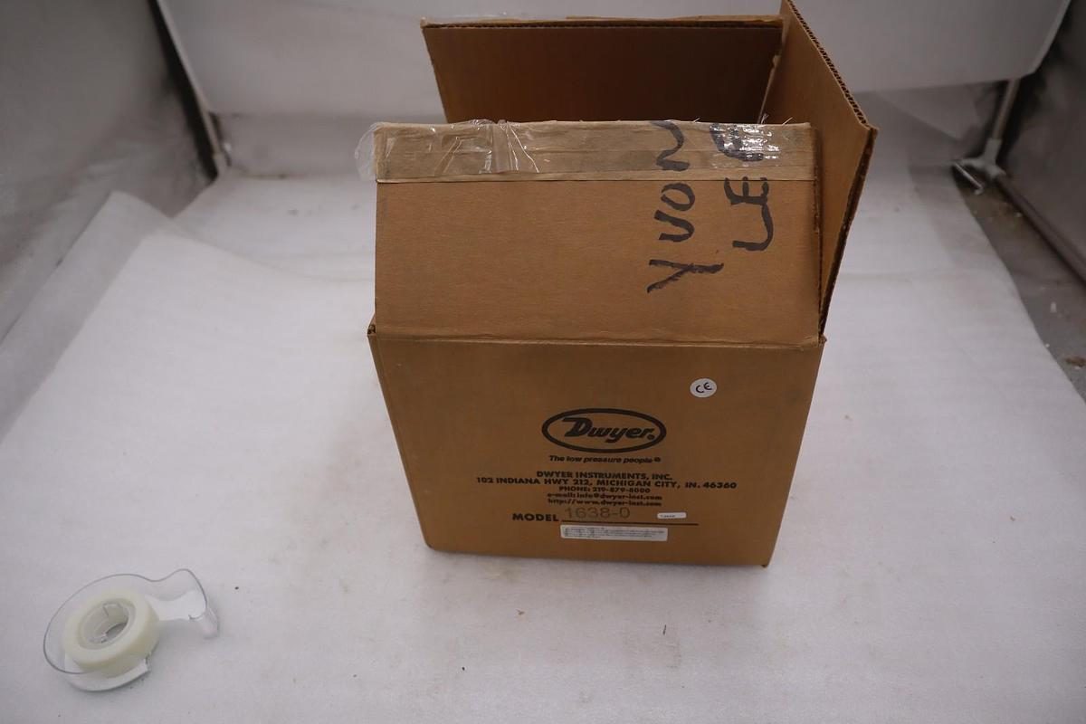 DWYER 1638-0 Large Diaphragm Pressure Switch: 0.05" to 0.25" WC - STOCK GF1014