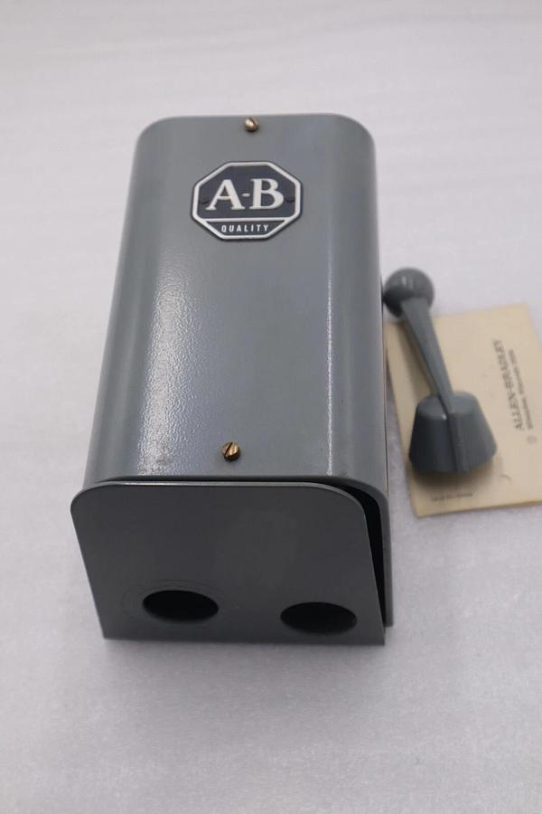 Used NEW ALLEN BRADLEY 806-D42 DRUM SWITCH REVERSING 4POLE STOCK 5474