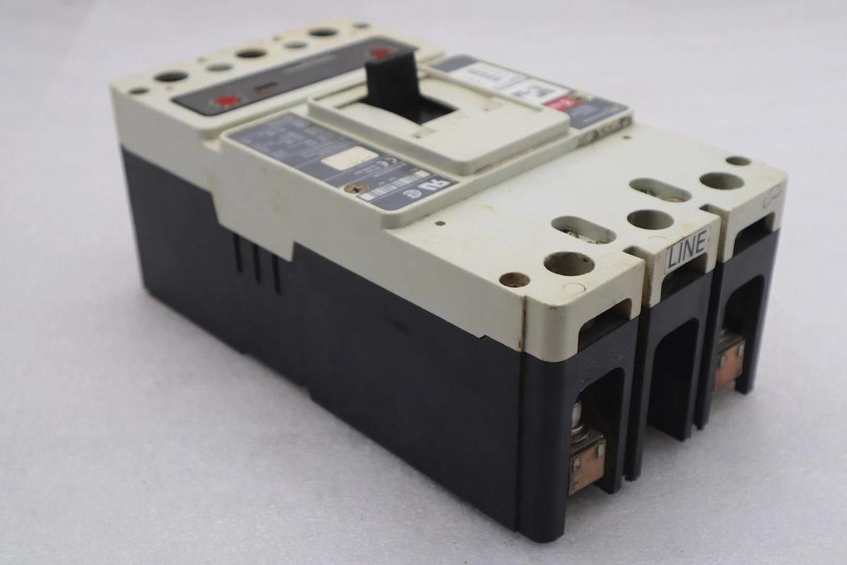 Used CUTLER-HAMMER HM2P400X5WS10 MOTOR CIRCUIT PROTECTOR SERIES C STOCK #3202