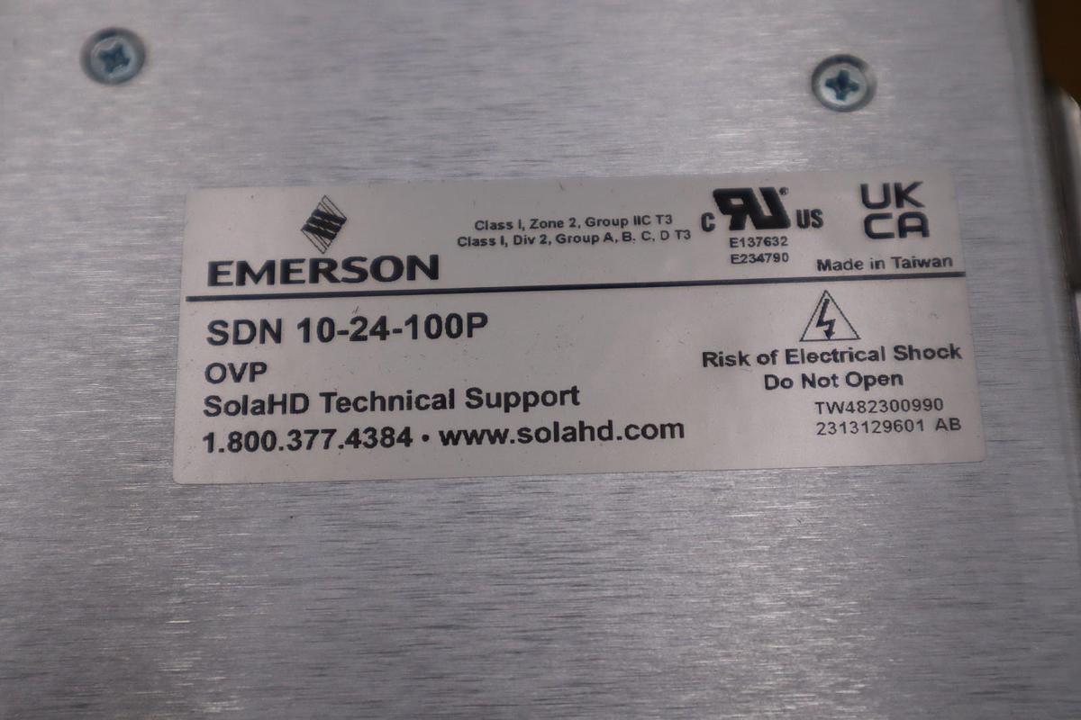 Used NEW OPEN BOX EMERSON SDN 10-24-100P POWER SUPPLY STK GF97