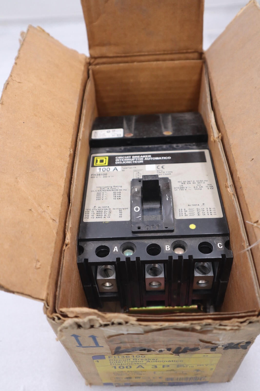 Used NEW IN BOX Square D FH36100 Circuit Breaker STOCK H157