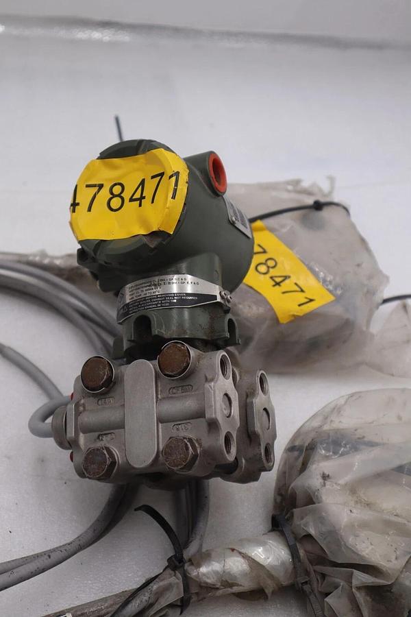 Used DPharp Pressure Transmitter Model EJA118V 24VDC Style S2 Stock #4100