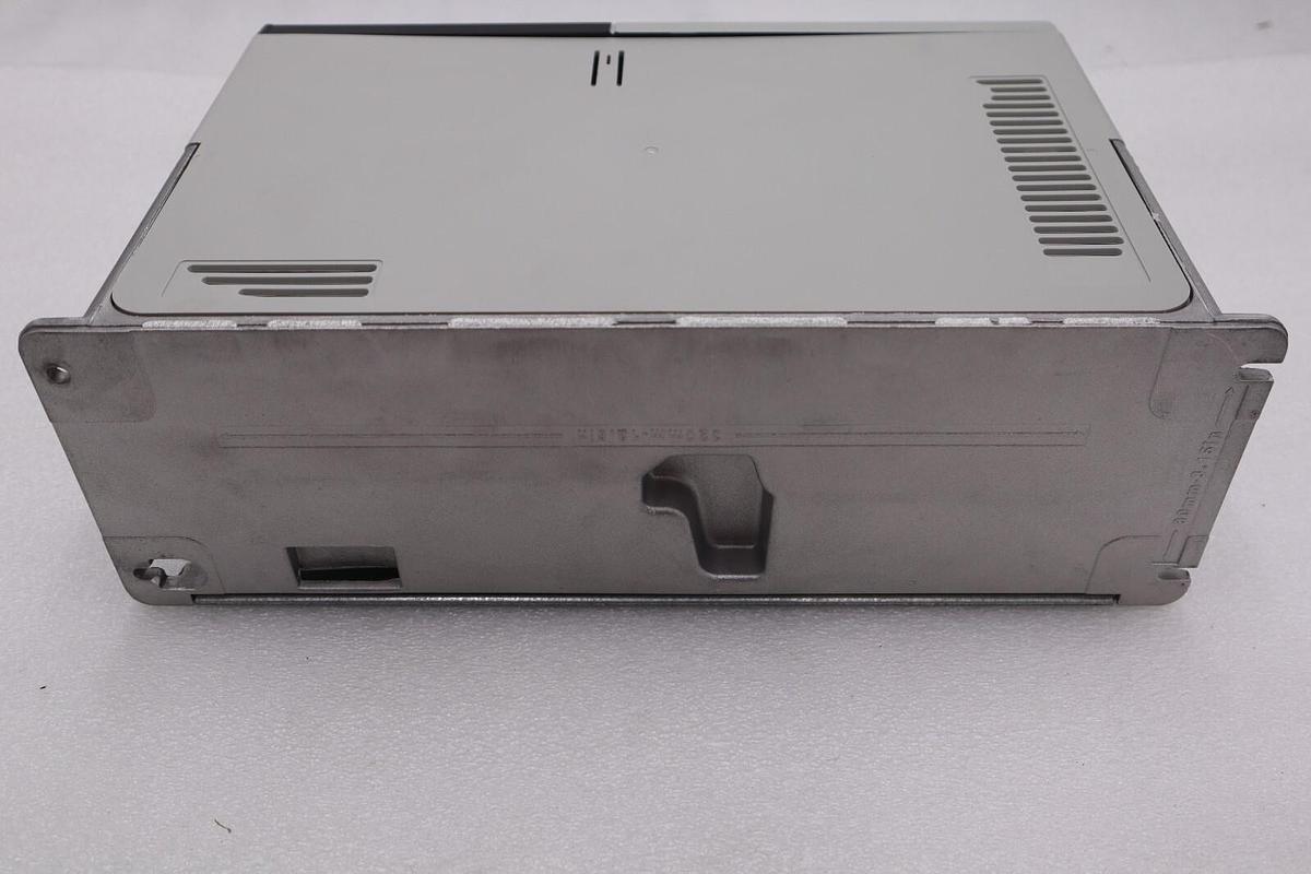 NEW ALLEN BRADLEY POWERFLEX 700 20BD5P0A0AYNAND0 480V 3 HP #1858A