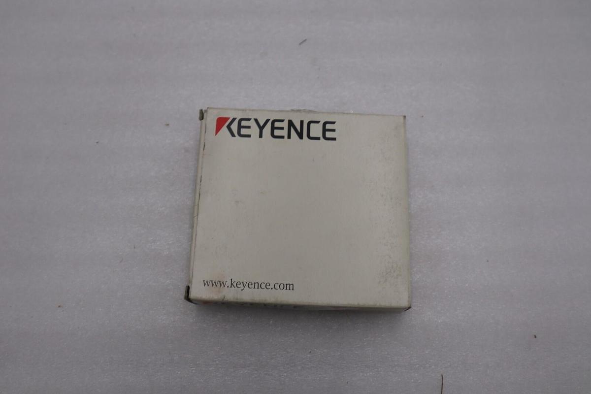 Used NEW OPEN BOX KEYENCE FS-T1 Fiber Optic Sensors FST1 STOCK 613-D