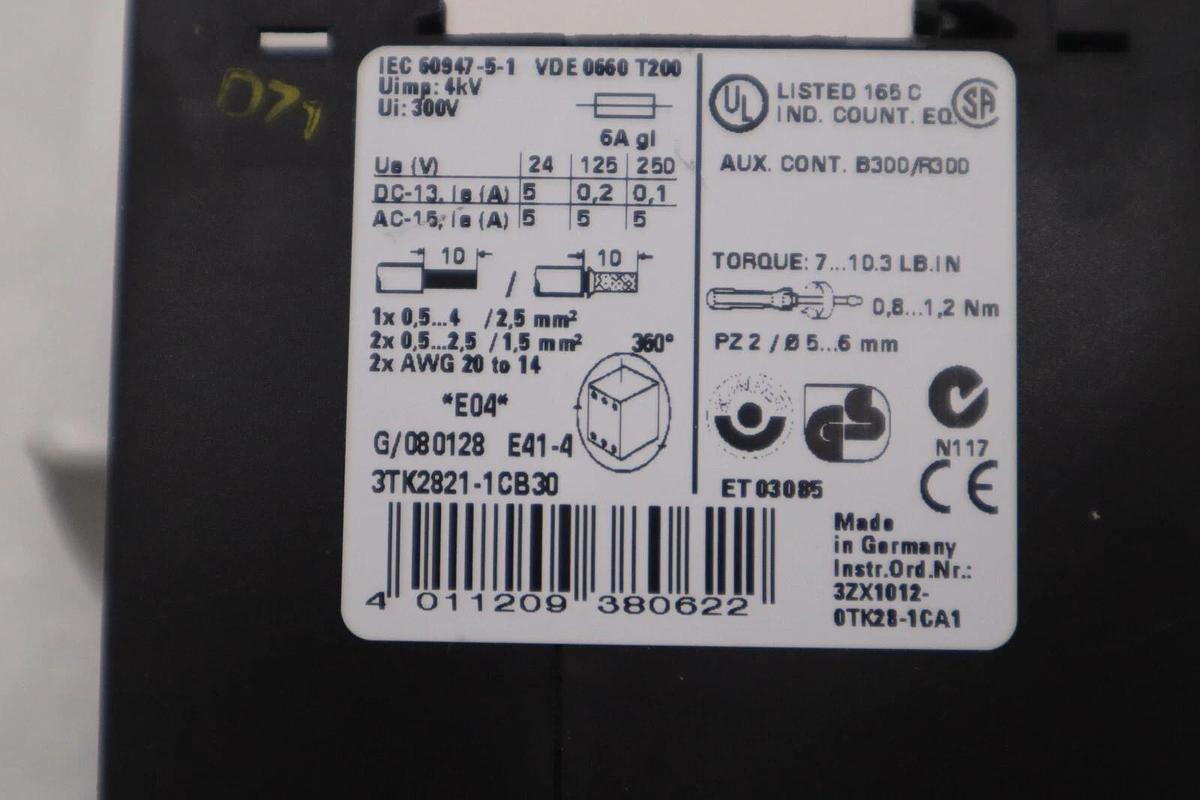 NEW SIEMENS 3TK2821-1CB30 SAFETY RELAY SIRIUS 24 VAC/DC 3 N/O OUTPUTS STK G447A
