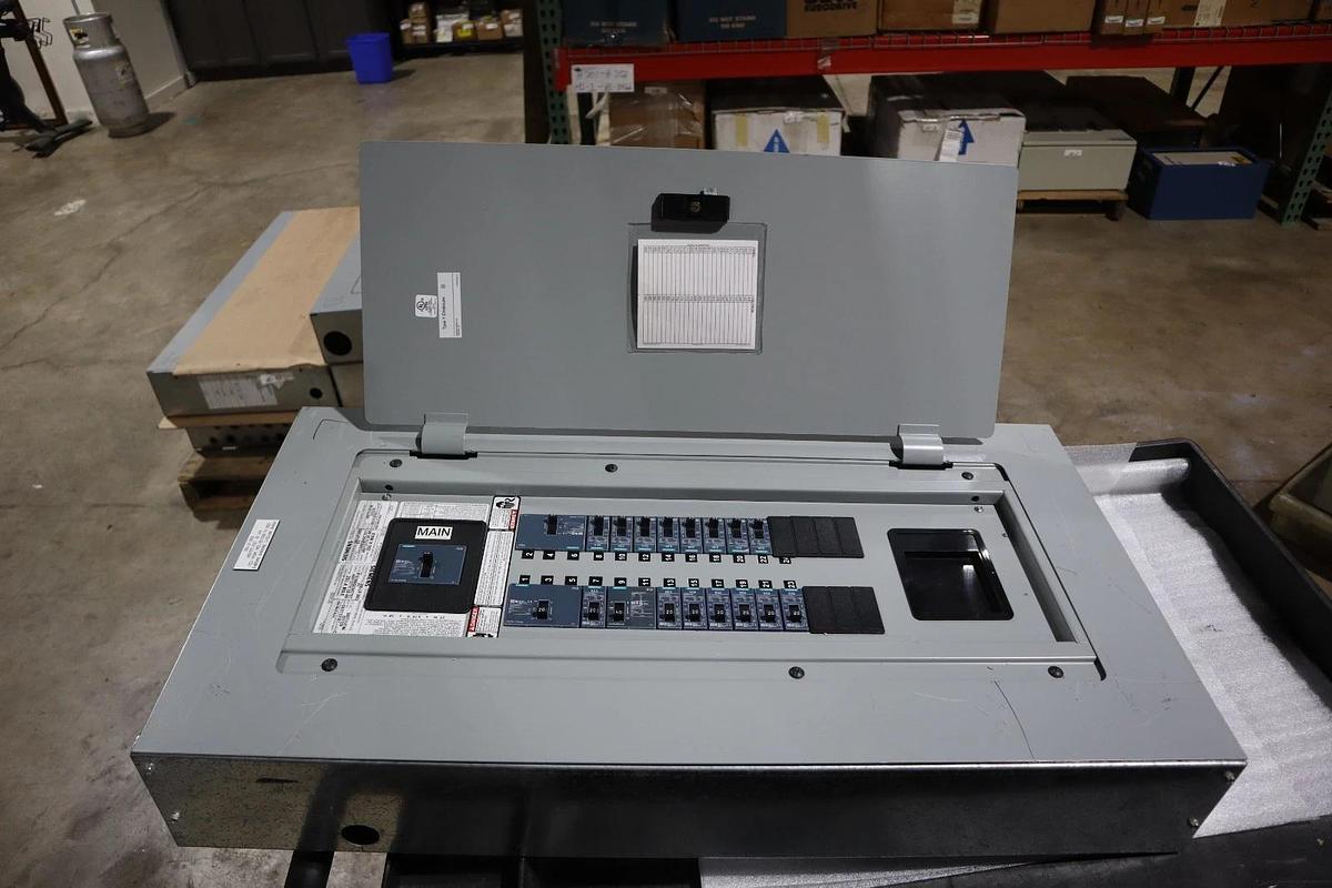 Used SIEMENS P1 250A 480Y/277V P1E30BQ050CTST MAIN BEAKER STOCK HS45