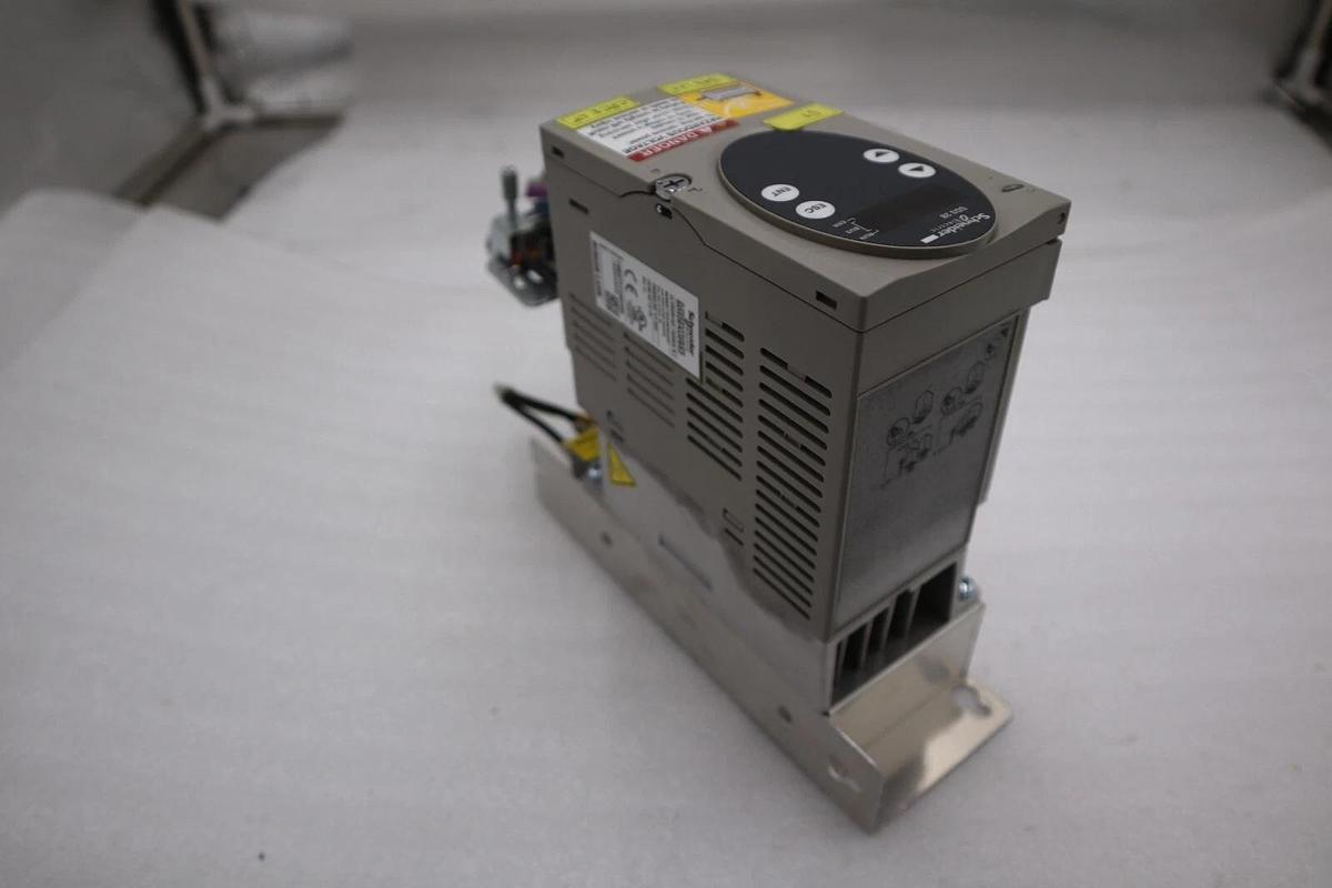 Used Berger Lahr SD328AU25S2 Driver STOCK B-677