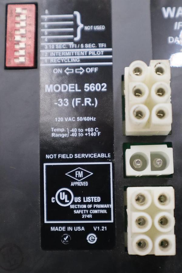 Used NEW Fireye SB560233AA Flame Rod 120VAC 5/10TFI No Purge STOCK H733A