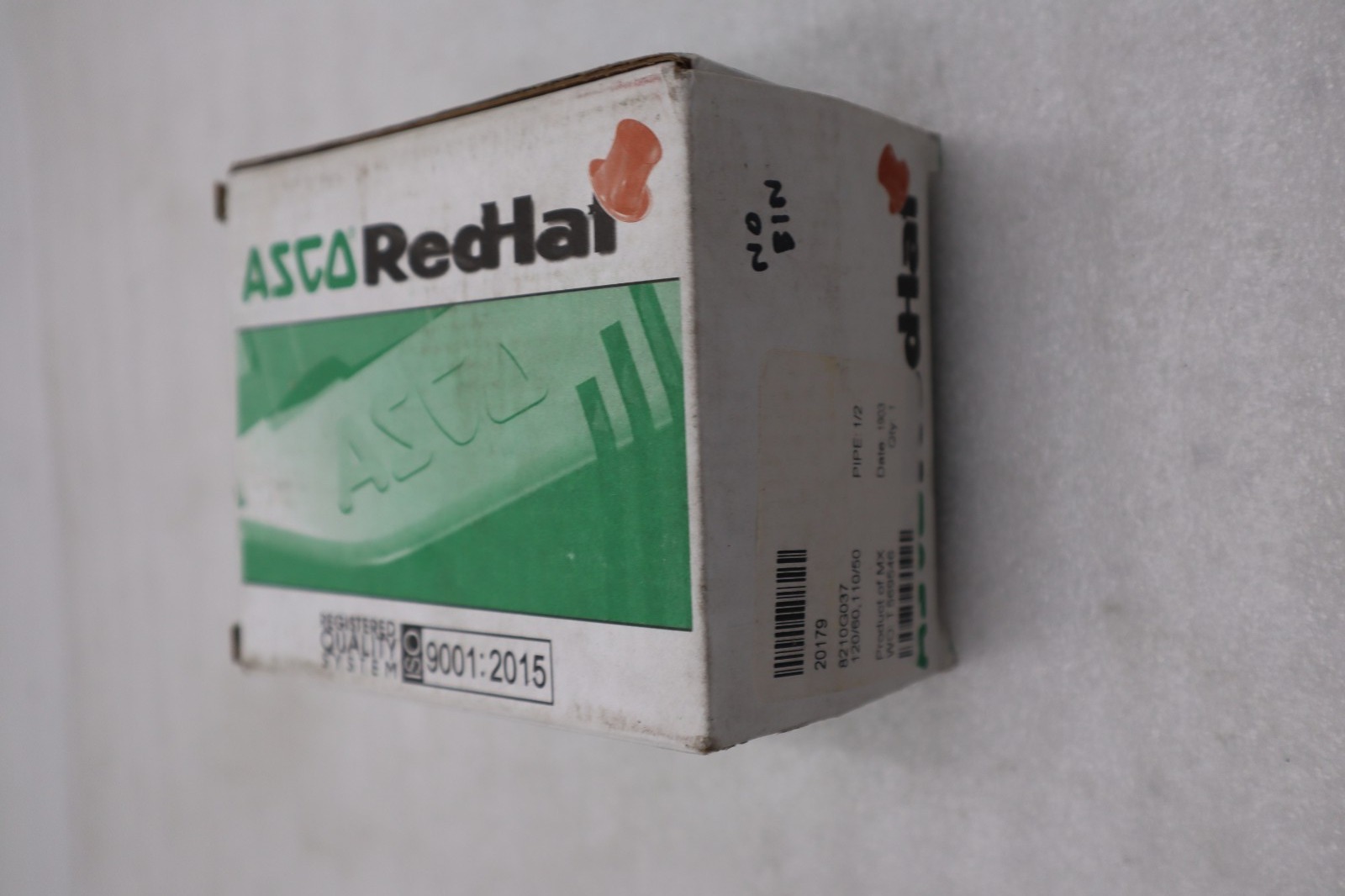 ASCO Stainless Steel Solenoid Valve 8210G037 NEW IN BOX STOCK GF-81A
