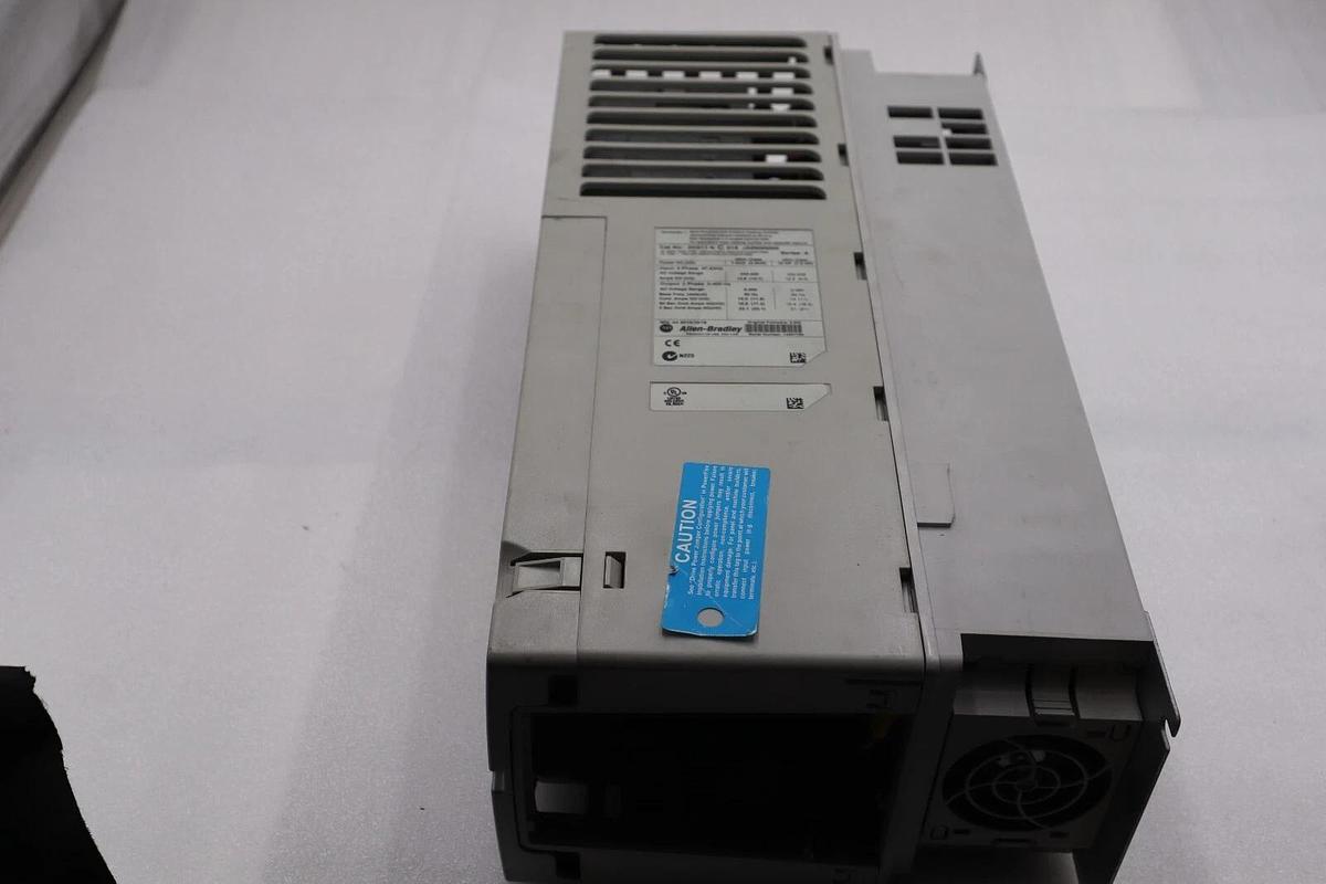 Used ALLEN BRADLEY 20g11nc015ja0nnnnn SER A 10HP POWERFLEX DRIVE W/ HIM STOCK 2045