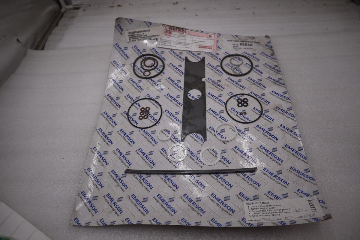 FISHER EMERSON HIGH TEMP SERVICE KIT STOCK #121A