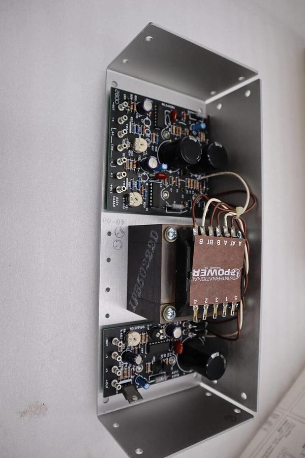 Used NEW IN BOX International Power IHBAA-40W  Triple Out Power Supply STOCK H1010