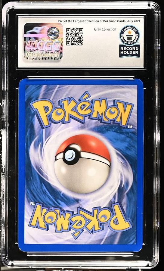 Used 2003 Pokemon Aquapolis # H16 Magneton Holo CGC GUINNESS WORLD RECORD SLAB 1/1