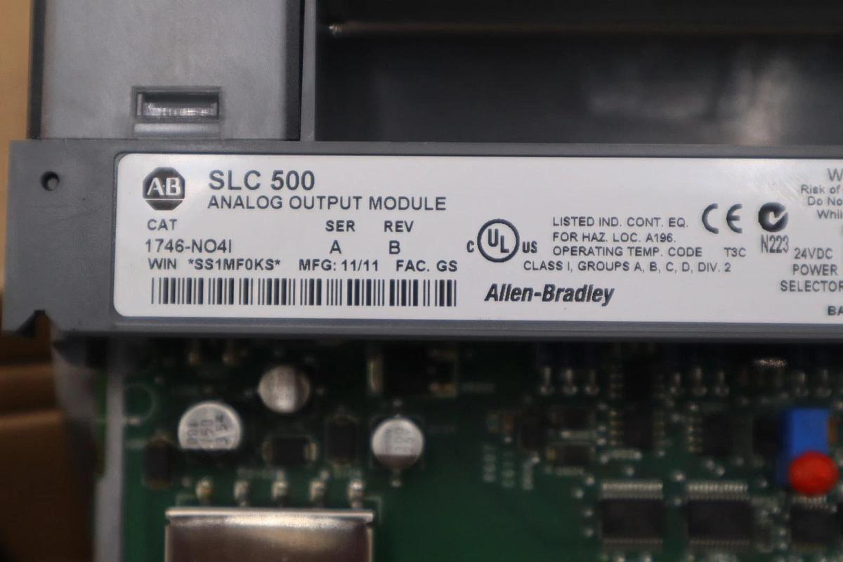 Used Allen Bradley 1746-NO4I /A SLC-500 ANALOG OUTPUT MODULE - NEW - STOCK 5188CC