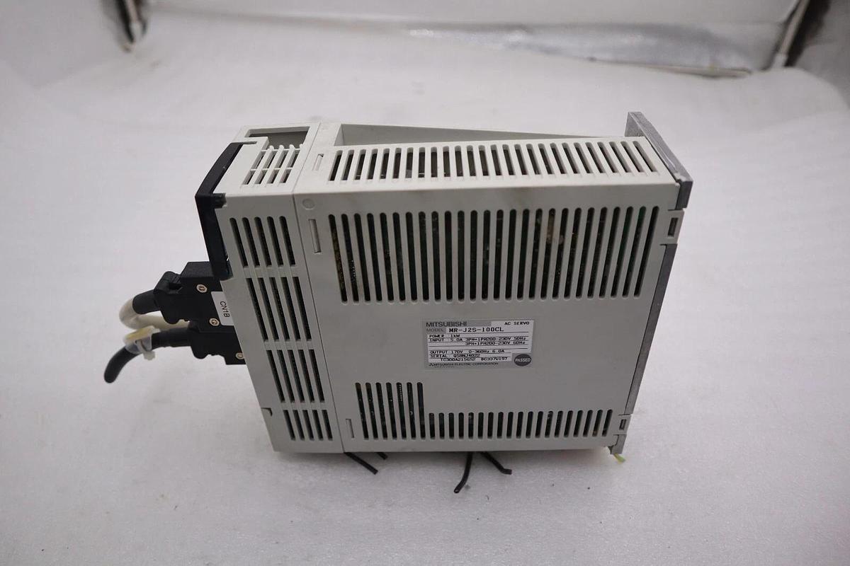 Used MITSUBISHI MR-J2S-100CL AC SERVO DRIVE STOCK 5006