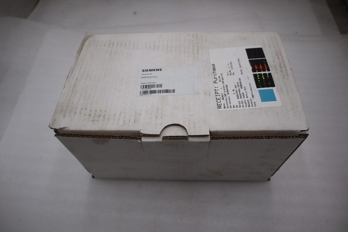 Used SIEMENS SKP75.011U1 Air/Gas Ratio Controlling Valve Actuator STK GF997