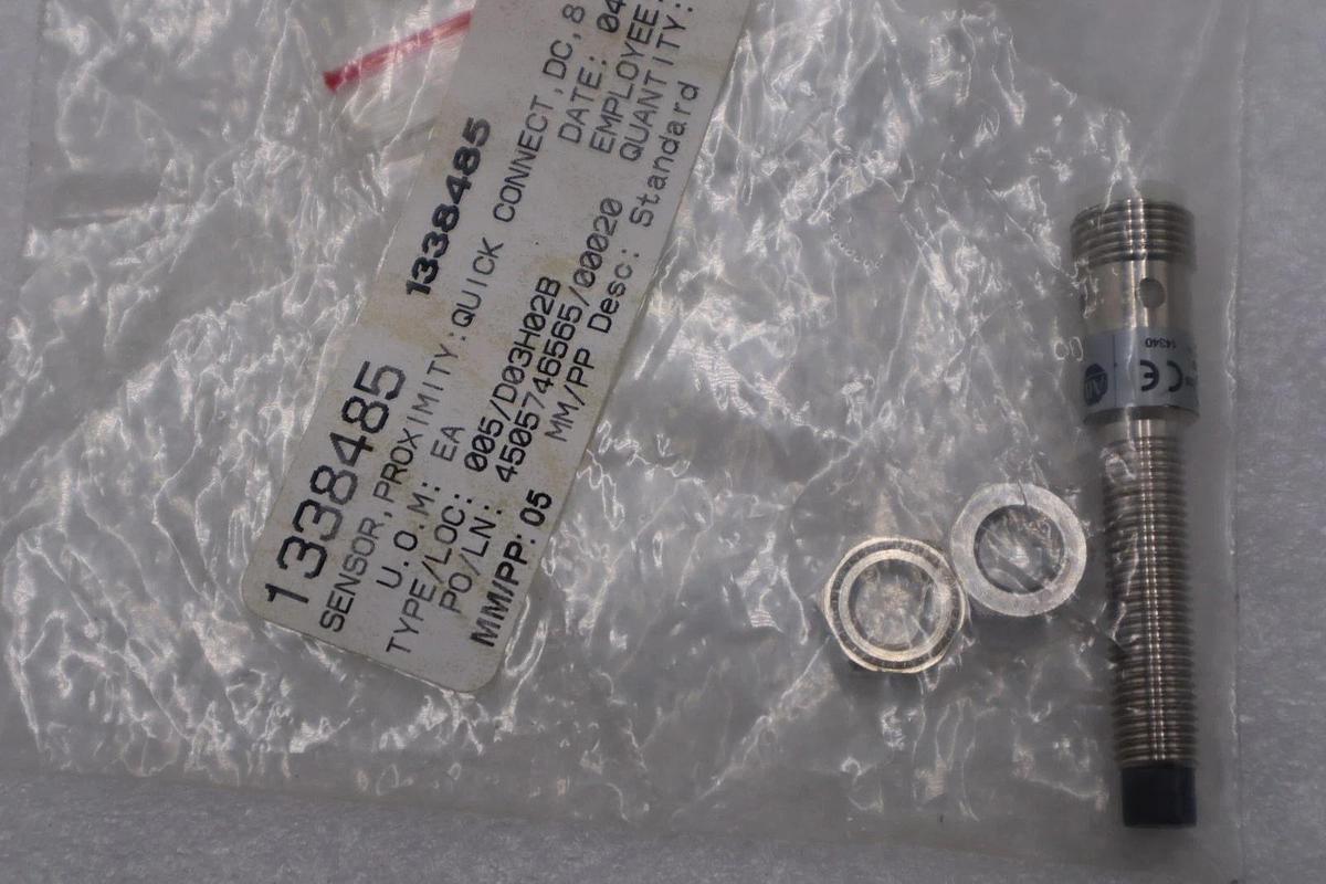 Used ALLEN BRADLEY 872C-D3NP8-D4 SER. E 10-30VDC STOCK H1578A