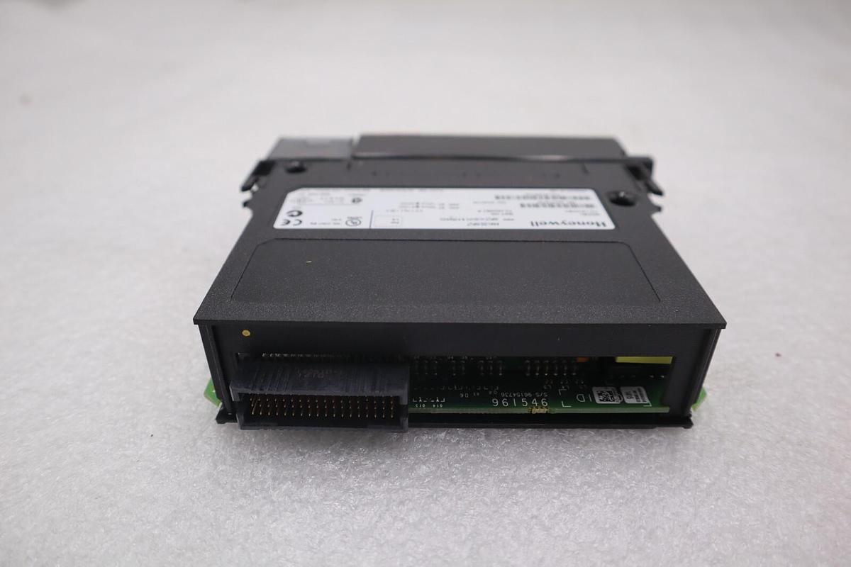 Used TC-IAH061 frn 1.9 Honeywell Analog Input TC-IAH061 STOCK K-513