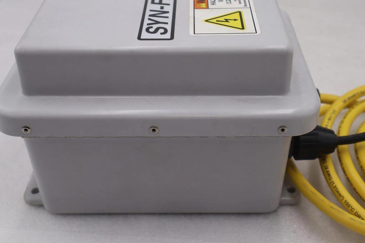 Used Stahlin RJ806HPL Fiberglass Enclosure 1,3R,4X,6P,12,IP66 New Open Box #3564