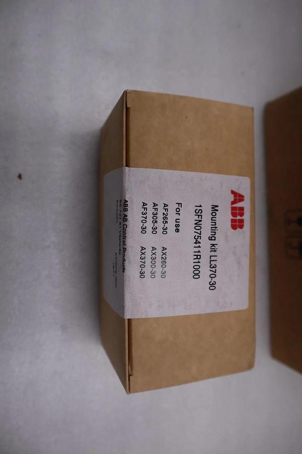 ABB AF305-30-11-13 1SFL587002R1311 100-250V50/60Hz CONTACTOR STK GF198